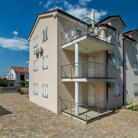 Apartment Lastro Nives Silo (Krk)